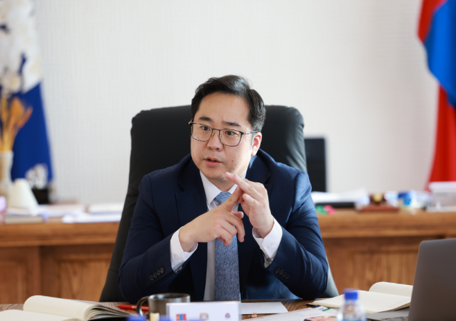 Эцэг, эхчүүдийг насанд хүрээгүй хүүхдэдээ суррон худалдан авч өгөхгүй байхыг уриаллаа